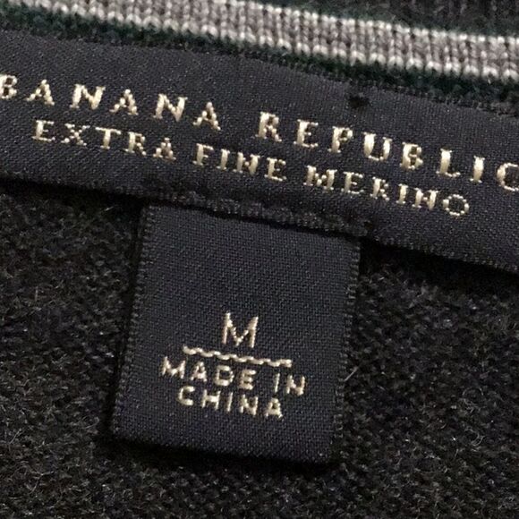Banana Republic Gray Green Argyle 100% Merino Wool V Neck Pullover Sweater - Picture 14 of 16